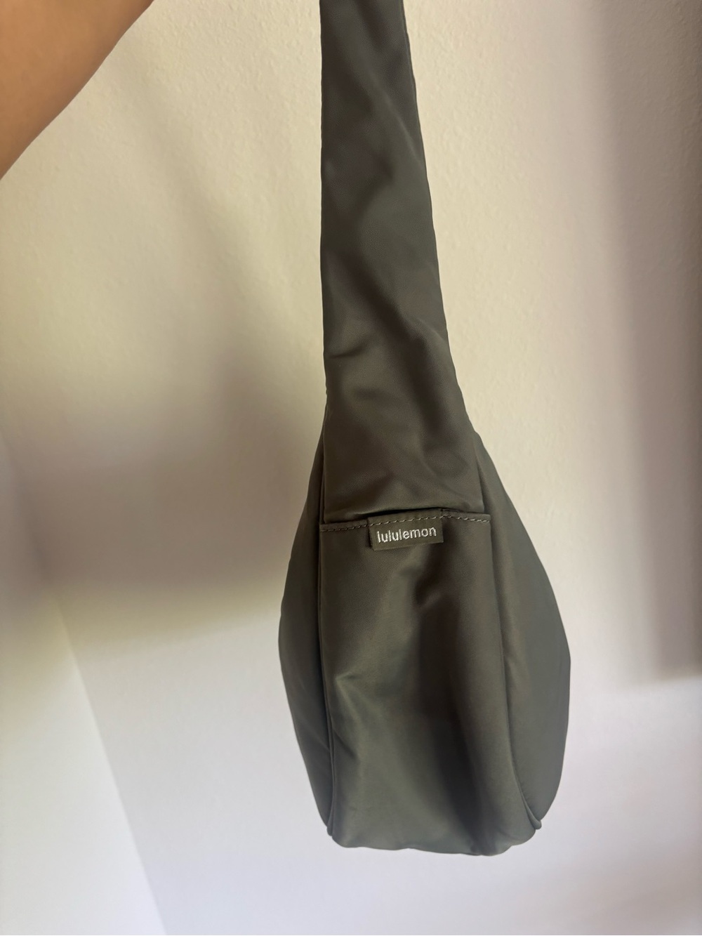 lululemon athletica Olive Green Hobo Shoulder Bag - Picture 4 of 4